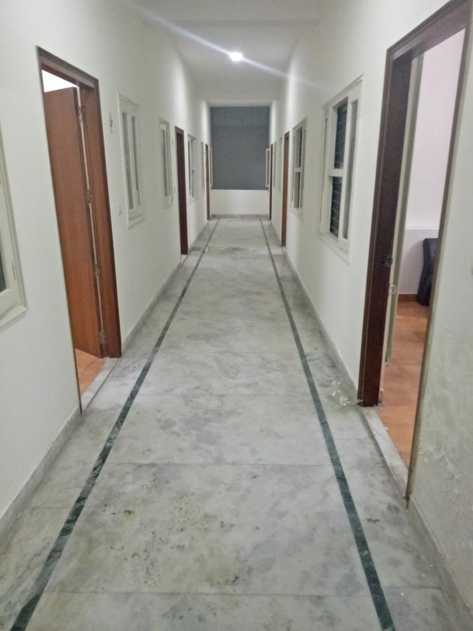 Hotel Nathu Palace Nova Deli Exterior foto